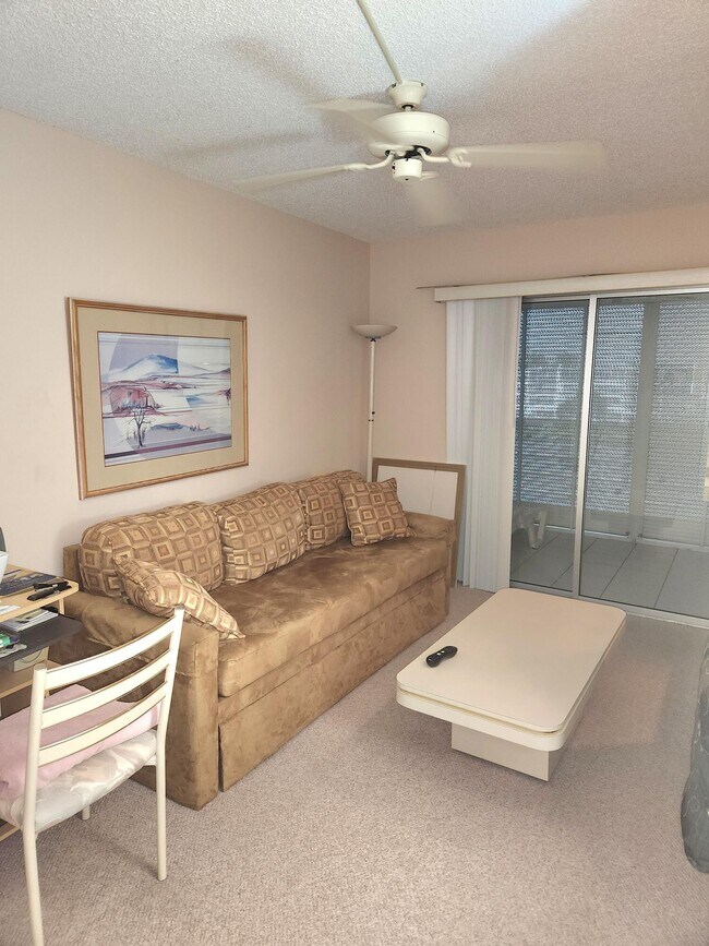 Building Photo - 4053 Wolverton E