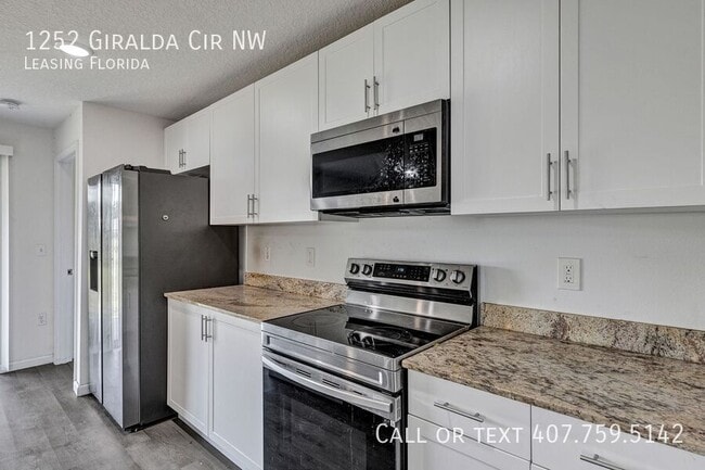 Building Photo - 1252 Giralda Cir NW