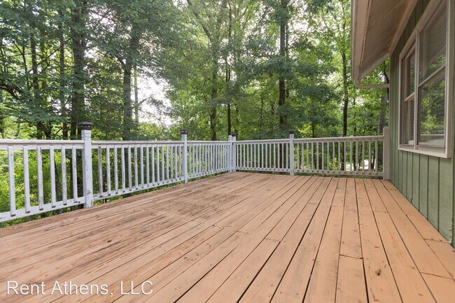 Building Photo - 3 br, 2 bath House - 1220 Pleasant Hill Road