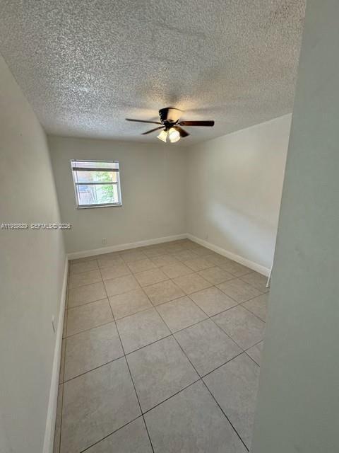 Building Photo - 7941 SW 10th St