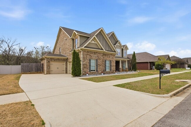 Building Photo - 8349 Anslee Way NW