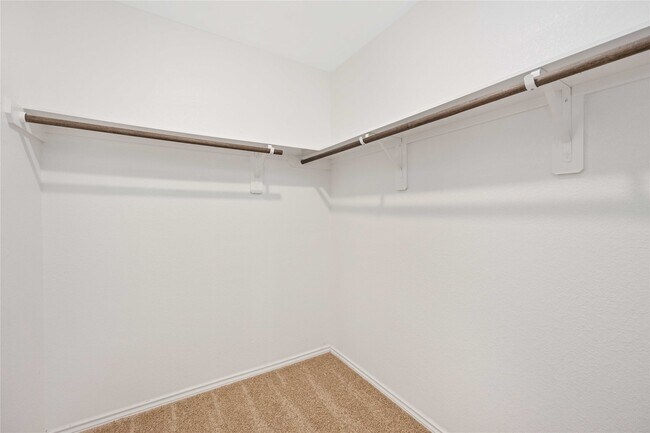 Building Photo - 26038 Quiet Field Ct