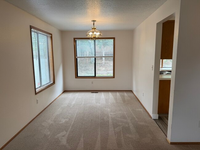 Building Photo - 7050 SW 174th Ave