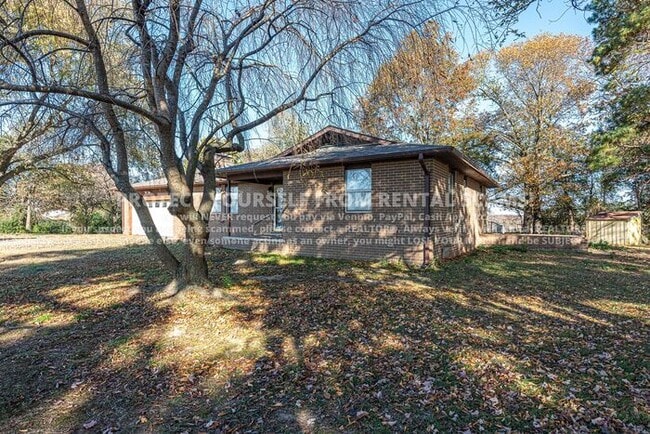Building Photo - 1265 State Hwy 45