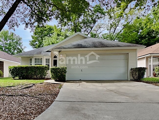 Building Photo - 4316 Campus Hills Cir