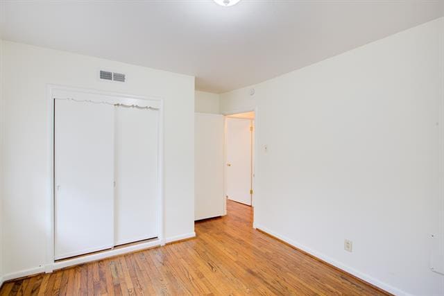 Building Photo - 6511 Ravendale Ln