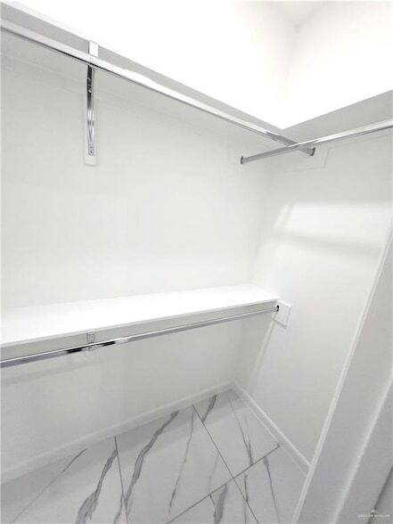 Building Photo - 3201 Magdalena St