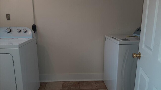 Building Photo - 3801 NW 6th St