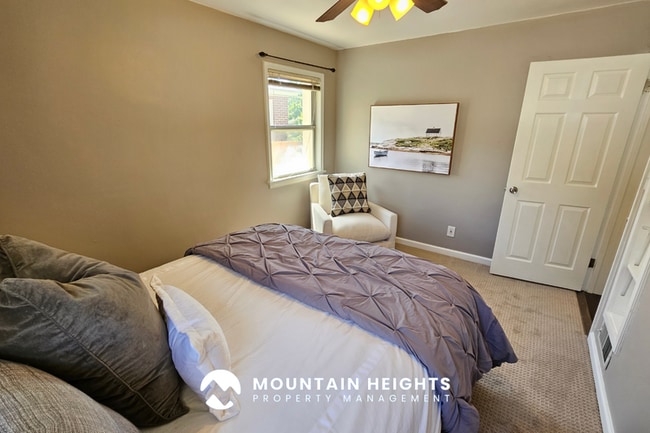 Building Photo - 2911 Hudson Cir