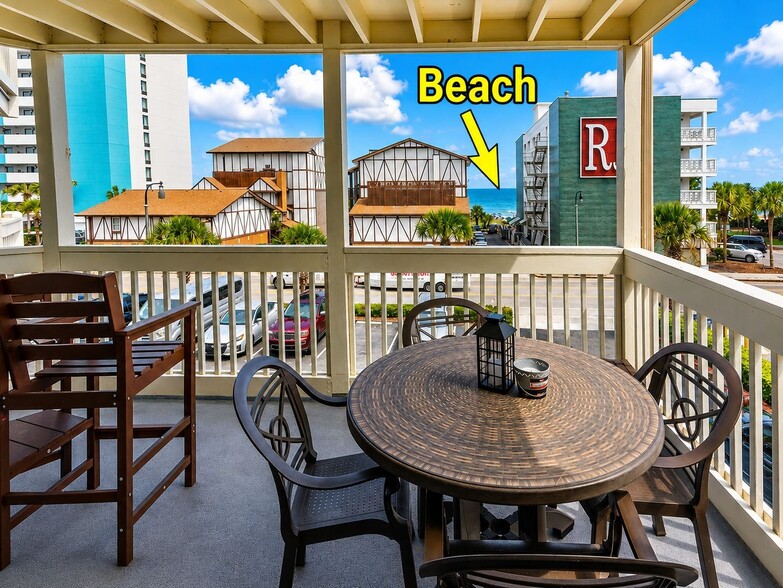 Building Photo - 2805B N Ocean Blvd