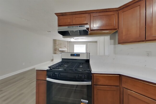 Building Photo - 24019 Lone Elm Dr