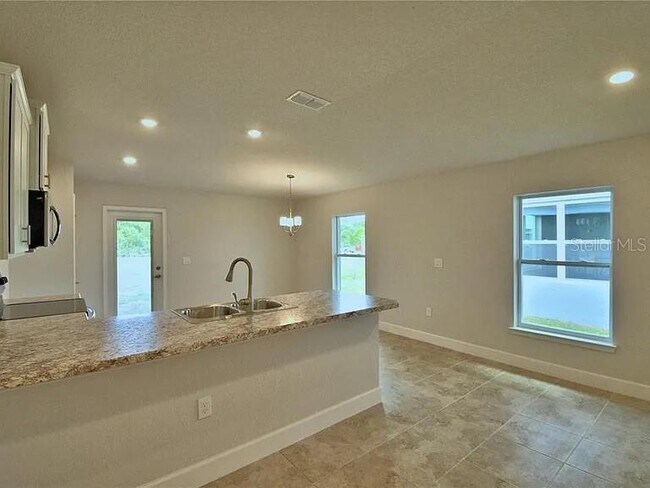 Building Photo - 1734 Carnostie Rd