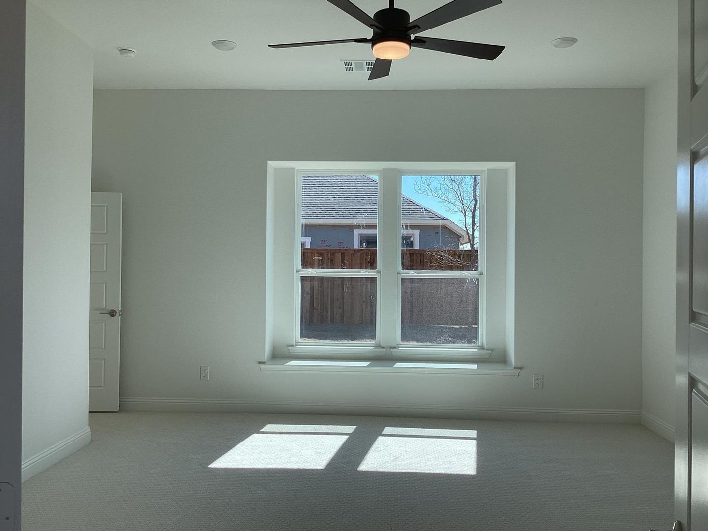 Building Photo - 1720 Sangallo Ln