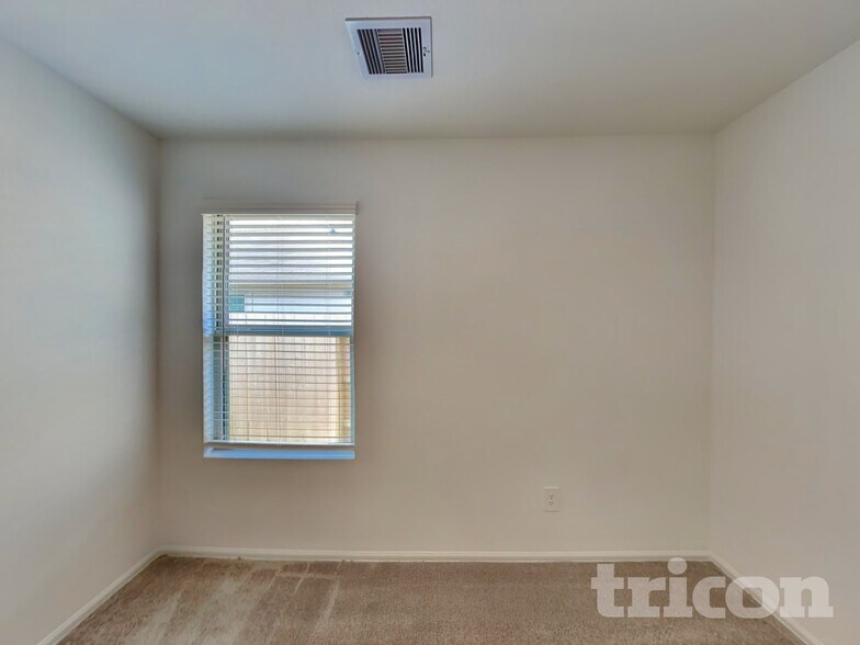 Building Photo - 3006 Twisted Myrtle Dr