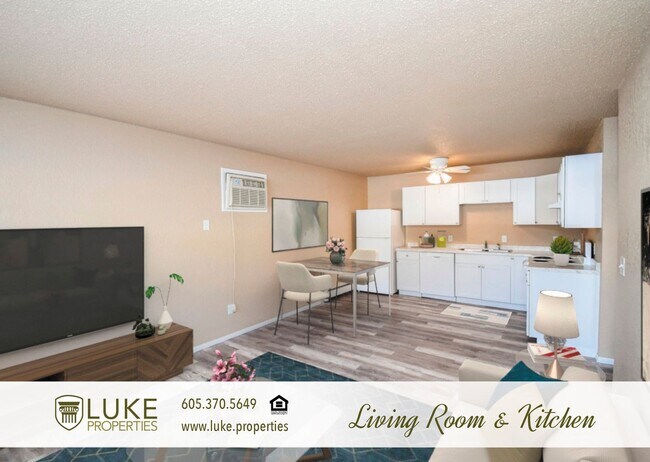 Building Photo - 405 S Sycamore Ave