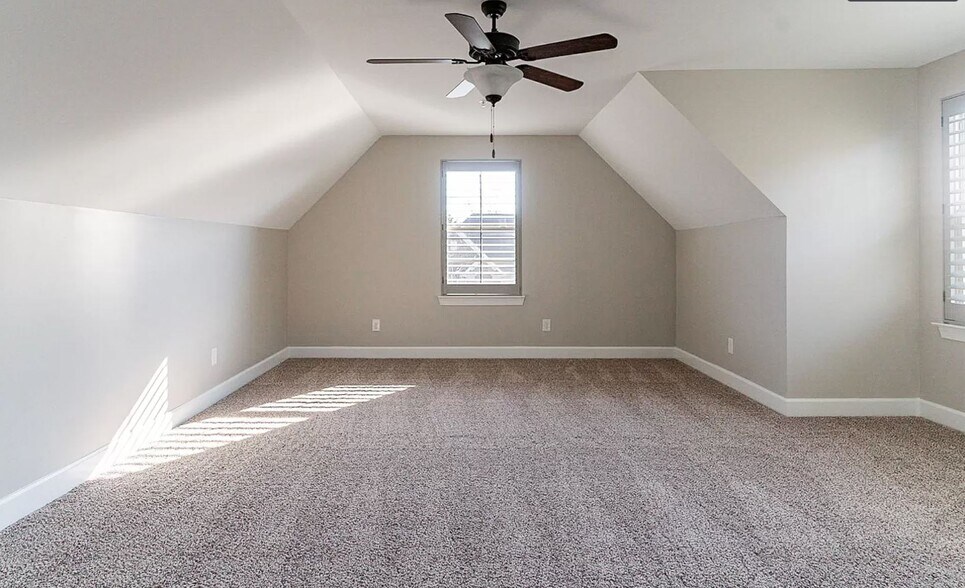 Bonus Room - 8273 Middlewick Ln