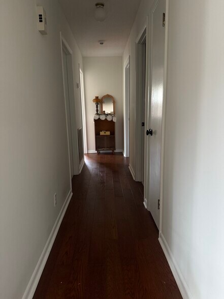 Building Photo - 2314 Green Forest Ln