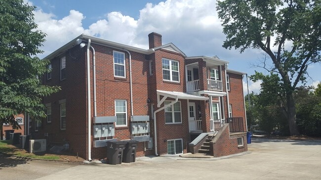 Building Photo - 116 S Marshall St