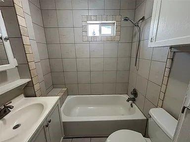 Building Photo - 1609 Virginia Pl