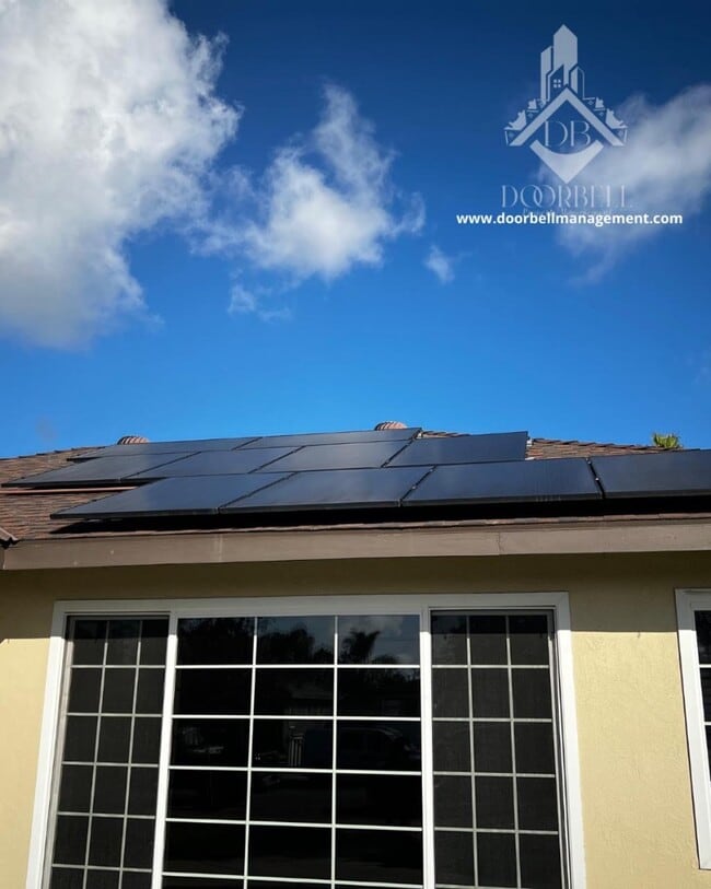 Building Photo - 956 W Harvard Pl