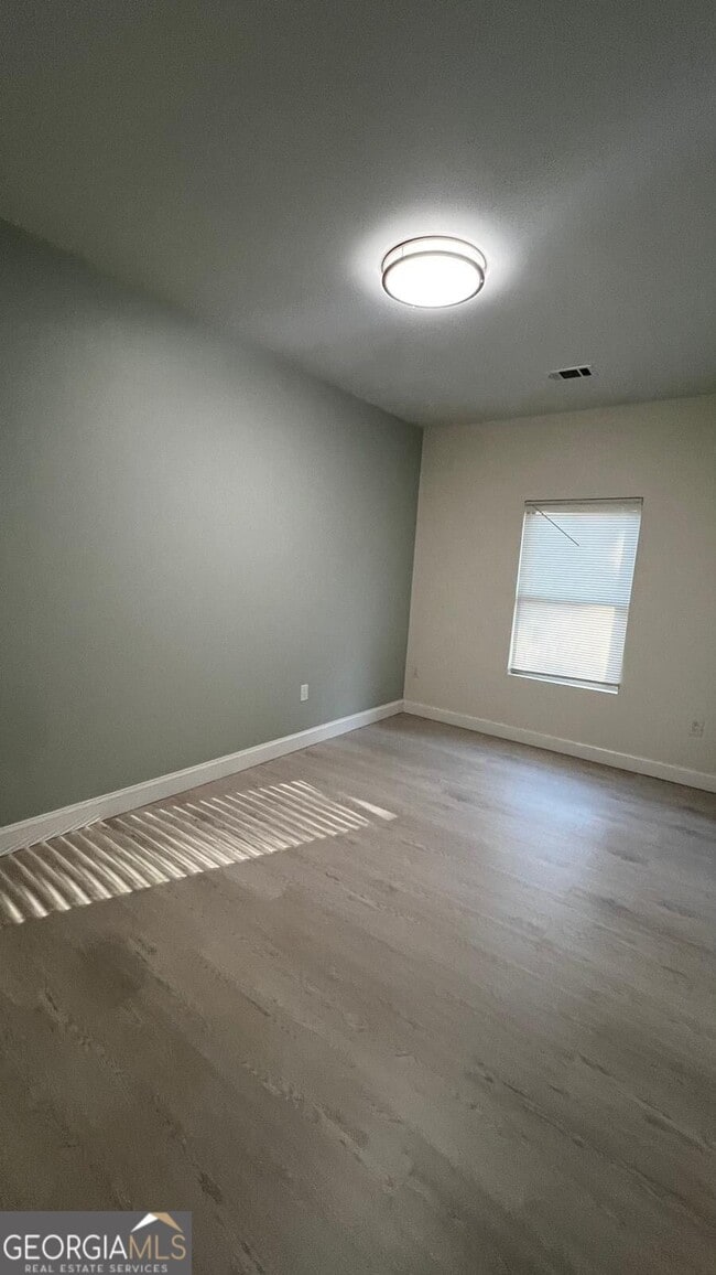 Building Photo - 7428 Mockingbird Trail