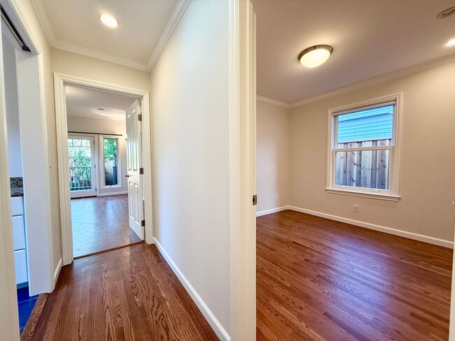 Building Photo - Beautifully Renovated Silicon Valley Home ...