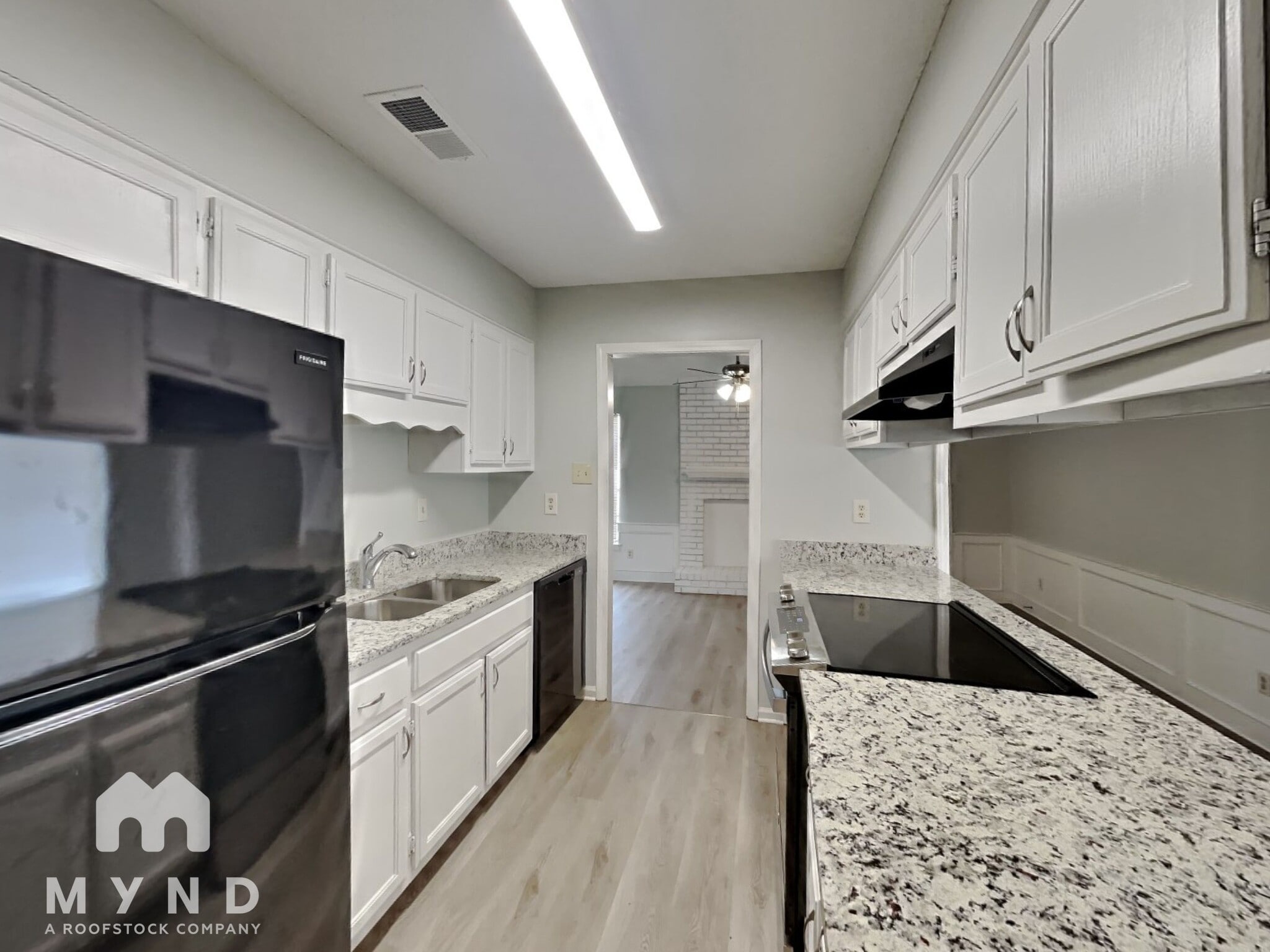 Building Photo - 4629 Sunnyslope Dr