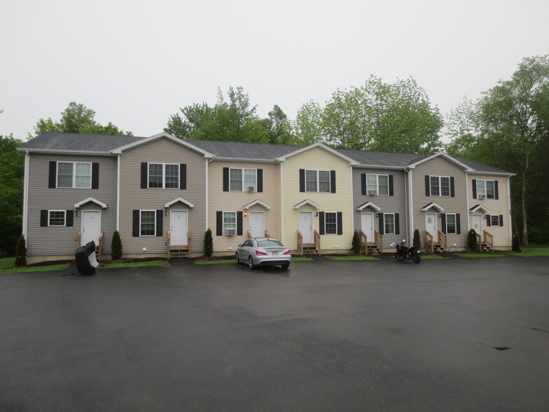 Building Photo - 112 Meadow Ridge Dr