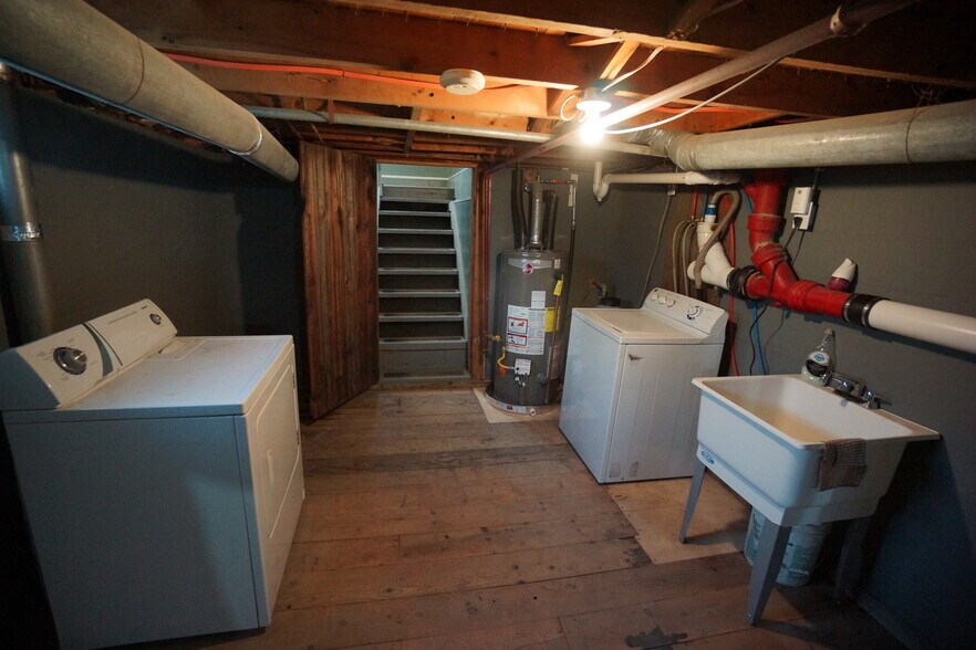washer, dry and laundry tub included - 117 Cherry St