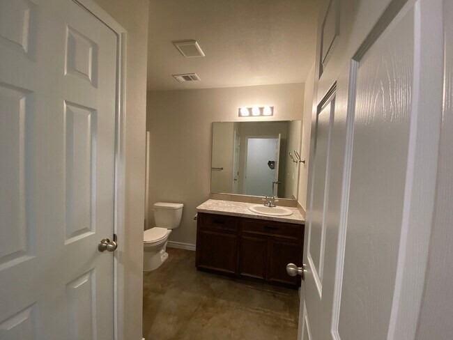 Building Photo - 1203 Wales Dr