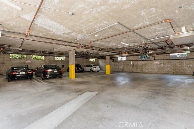 Building Photo - 10718 Acama St