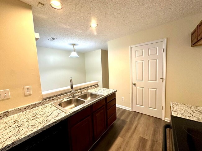 Building Photo - 5732 Prescott Ct