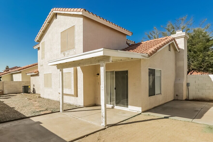 Building Photo - 7045 N 28th Ave