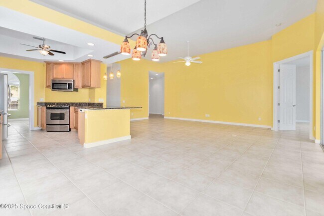 Building Photo - 3547 Plume Way