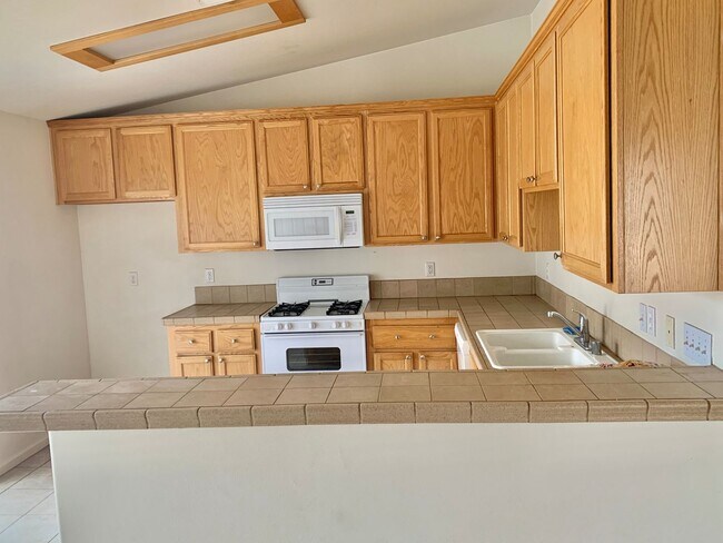Building Photo - COMING SOON! Beautiful 3 Bedroom 2 Bath Home