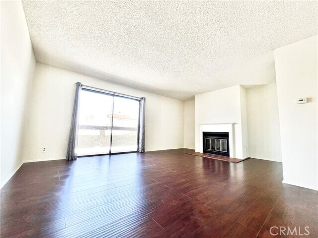 Building Photo - 1525 W 158th St