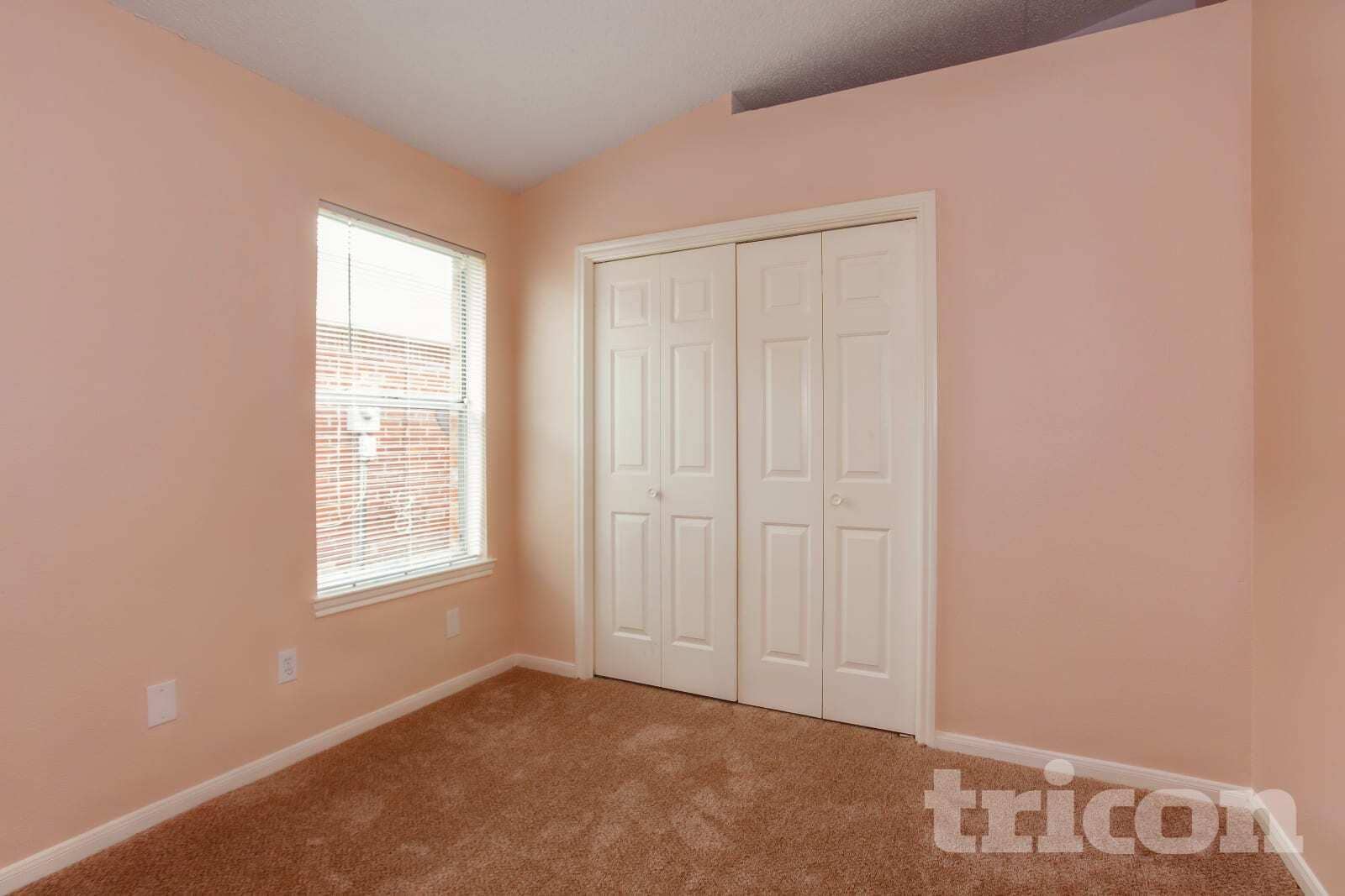 Building Photo - 3206 Boynton Dr