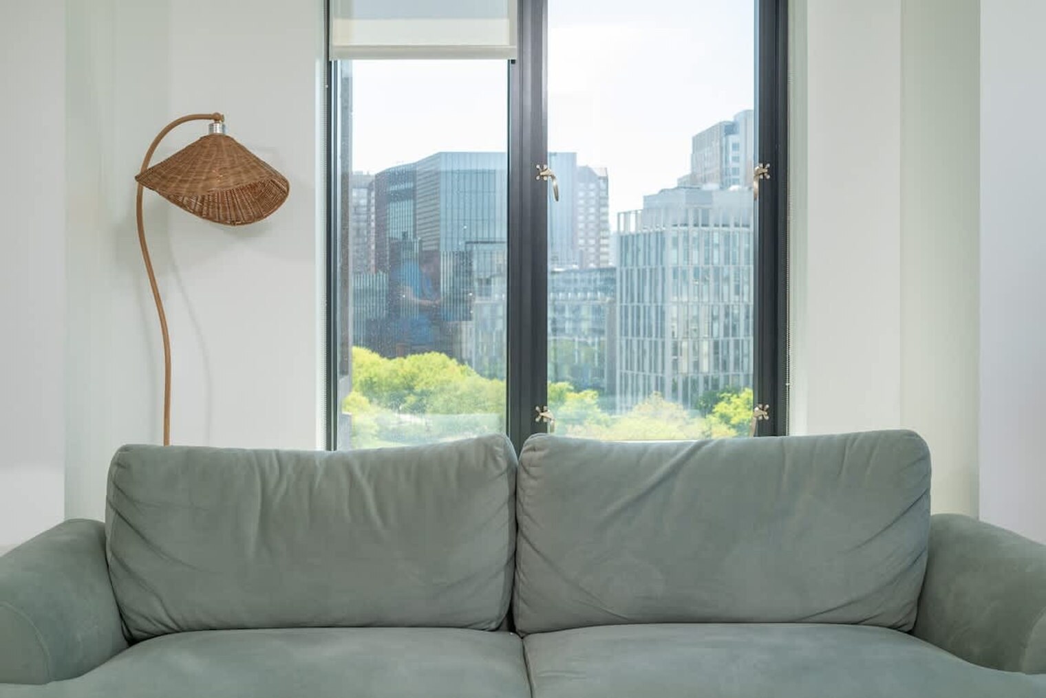 Building Photo - 151 North First Street-SI ID1252113P