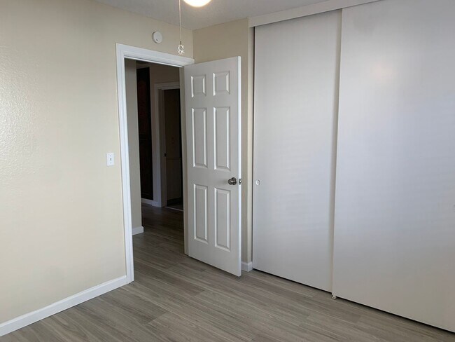 Building Photo - Upgraded Suisun City Home Available NOW!