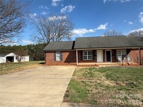 Building Photo - 505 N 1st Ave