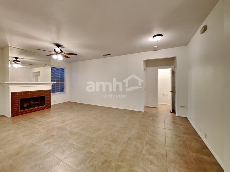 Building Photo - 174 Murphy Ct