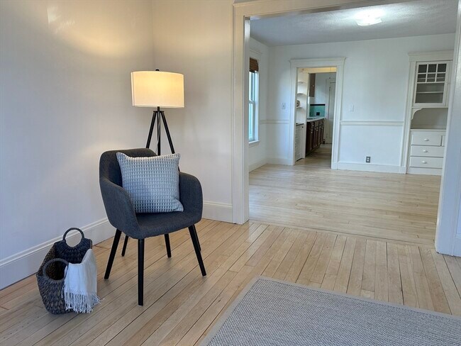 Building Photo - 86 Fairmont St