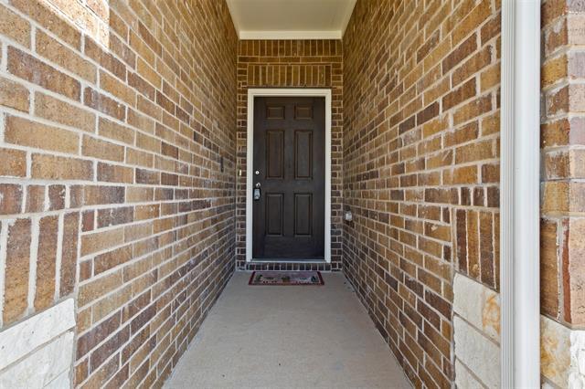 Building Photo - 6112 Fall Creek Ln