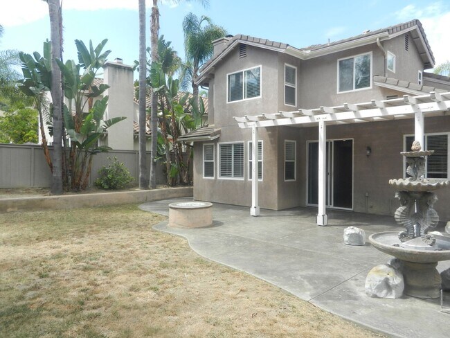 Building Photo - 3211 Rancho Quartillo