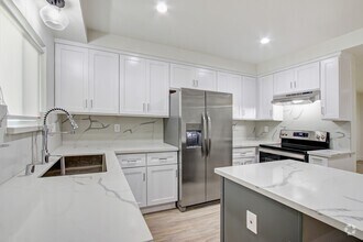Building Photo - 1442 Brockton