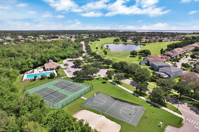 Building Photo - 2719 Portchester Ct