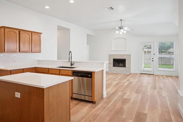 Building Photo - 9929 Wild Ginger Dr