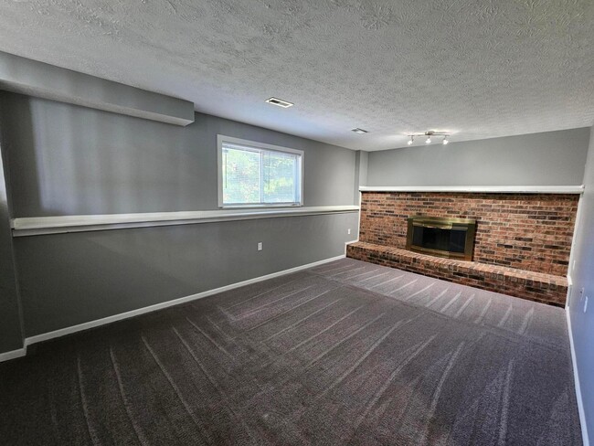 Building Photo - 1792 Plains Blvd