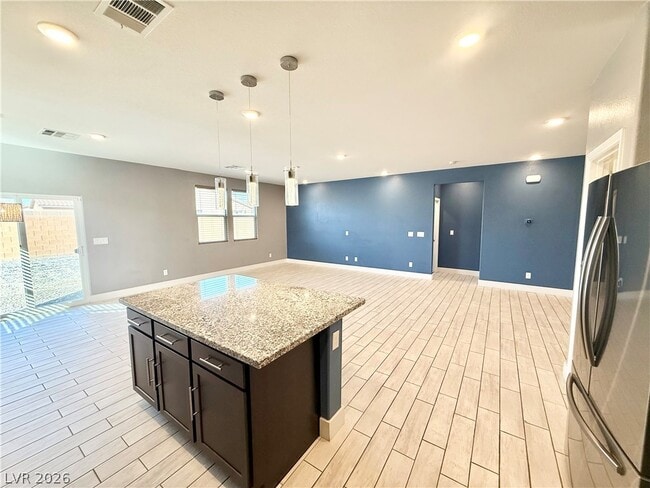 Building Photo - 3682 E Wallowa Dr