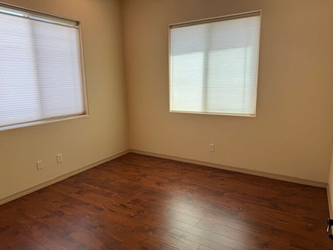 Building Photo - Gorgeous 3-bedrooms, 2-baths home located in Willow Hills! "In Prescott"